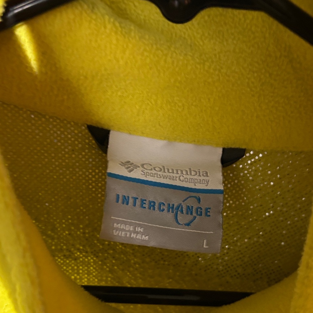 Columbia Yellow Utility Jacket - Picture 2 of 10